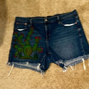 GAP Dark Blue Jean Shorts with Cactus Design